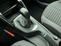Peugeot 208 Style 75pk | Navigatie | Parkeersensoren Achter | Achteruitrijcamera | Airco | Lichtmetalen Velgen 16" | DAB ontvanger | Apple Carplay/Android Auto |