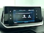 Peugeot 208 Style 75pk | Navigatie | Parkeersensoren Achter | Achteruitrijcamera | Airco | Lichtmetalen Velgen 16" | DAB ontvanger | Apple Carplay/Android Auto |