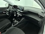 Peugeot 208 Style 75pk | Navigatie | Parkeersensoren Achter | Achteruitrijcamera | Airco | Lichtmetalen Velgen 16" | DAB ontvanger | Apple Carplay/Android Auto |