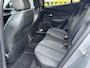 Peugeot 2008 1.2 PureTech Allure 131PK - Navigatie I LED/PDC I Achteruitrij camera I Airco I Sport velgen I Dealer onderhouden