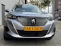 Peugeot 2008 1.2 PureTech Allure 131PK - Navigatie I LED/PDC I Achteruitrij camera I Airco I Sport velgen I Dealer onderhouden