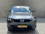 Mazda MX-30 e-SkyActiv 145 Luxury 36 kWh | Adaptieve cruise | Navigatie | Head up | Apple CarPlay | Camera | Dodehoekdetectie | Stof/lederen bekleding | PDC | LED | DAB | Stoel&stuurverwarming | Volledig dealeronderhouden