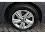 Volkswagen Golf Variant 1.0 eTSI Life Business 110PK | Carplay | Elektrische stoelen | Memory Seats | Navi | ECC | Alcantara
