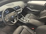 BMW 3-Serie 330e Sport Line 292 pk Aut Airco ECC Cruise Control Stoelverwarming Live Cockpit Pro PDC VA + Camera Full LED