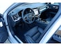 Volvo V60 2.0 T8 Plug-in hybrid AWD Ultra Dark