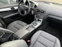 Mercedes-Benz C-klasse 180 K Avantgarde / Half leder / Trekhaak