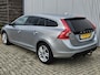 Volvo V60 2.0 D3 5-Cilinder /Dealer Onderhouden/PDC/Trekhaak!