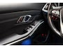 BMW 3-Serie Touring 320e xDrive High Executive Sport [ Panorama Leder Live-cockpit prof. Stoelverwarming ]