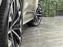 Volvo XC90 T8 AWD Recharge Ultra Bright | Bowers & Wilkins | 360° Camera | Head-Up Display | 455pk | Schuifdak | 21 Inch | Adaptieve Cruise Control | Stoelverwarming voor+achter | Stuurwielverwarming | Full LED Matrix koplampen | Pilot Assist | BLIS Dode Hoek Detect