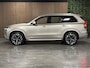 Volvo XC90 T8 AWD Recharge Ultra Bright | Bowers & Wilkins | 360° Camera | Head-Up Display | 455pk | Schuifdak | 21 Inch | Adaptieve Cruise Control | Stoelverwarming voor+achter | Stuurwielverwarming | Full LED Matrix koplampen | Pilot Assist | BLIS Dode Hoek Detect