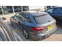 Audi A4 Avant 40 TFSI S edition 204 PK | Automaat | Panoramadak | Leder | Memory | Stoelverwarming | Parkeersensoren | Trekhaak | Getint glas | Lichtmetalen Velgen |