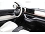 Fiat 500e C La Prima 42 kWh Cabriolet | Navigatie | Stoelverwarming | Camera | Lichtmetalen velgen | Parkeersensoren voor en achter | Cruise control