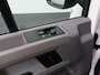 Volkswagen Crafter 2.0TDI 140PK Bakwagen+Laadklep | 4,45 Laadlengte | Navigatie | Airco | Cruise | 3-Persoons | Dakspoiler | Zijdeur