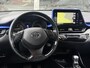 Toyota C-HR 1.8 Hybrid Bi-Tone Plus | Leer, Stoel + Stuurverwarming, Navigatie, Dodehoekherkenning, Parkeersensoren