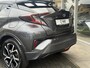 Toyota C-HR 1.8 Hybrid Bi-Tone Plus | Leer, Stoel + Stuurverwarming, Navigatie, Dodehoekherkenning, Parkeersensoren