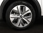 Kia e-Niro DynamicPlusLine 64 kWh | Parkeerhulp voor- en achter | Navigatiesysteem | 3-fase | Nederlandse Auto | NAP |