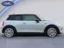MINI Cooper Mini 1.5 136 pk AUTOMAAT , vele opties, lederen sportinterieur, navi, parelmoer, hud, Nederlandse auto met nap