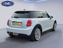 MINI Cooper Mini 1.5 136 pk AUTOMAAT , vele opties, lederen sportinterieur, navi, parelmoer, hud, Nederlandse auto met nap