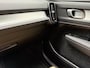 Volvo XC40 1.5 T3 Momentum Pro 164pk Aut., Sport-leder | Trekhaak | Camera