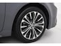 Toyota Corolla Touring Sports 1.8 Hybrid First Edition | Navigatie | Stoelverwarming | Parkeersensoren voor/achter | Apple Carplay / Android Auto | Full LED | Keyless | Adaptive Cruise | Clima | Elektrische achterklep | Camera | 17 inch