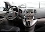 Mitsubishi Grandis 2.4-16V Intense nette 7-zitter met trekhaak