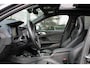 BMW 1-Serie M135i xDrive High Executive PANO HUD CAMERA LEER