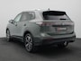 Volkswagen Tiguan 1.5 eHybrid Life Edition 204PK DSG Trekhaak, 19" LM Velgen, Adaptieve Cruise Controle, Achteruitrijcamera, Side Assist, Navi via Apple Carplay/Android Auto, Keyless, Stoel-Stuurverwarming, Elektr. Achterklep