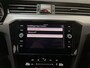Volkswagen Passat Variant 1.5 TSI 150pk DSG Business Virtual Cockpit Camera DAB+ Trekhaak