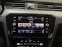 Volkswagen Passat Variant 1.5 TSI 150pk DSG Business Virtual Cockpit Camera DAB+ Trekhaak