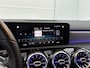 Mercedes-Benz A-klasse A 180 Automaat Business Solution AMG | Advantage Pakket | Nightpakket | LED | Sfeerverlichting | Stoelverwarming | Parktronic met camera | Smartphone Integratie