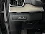 Volvo XC90 2.0 T8 Plug-in hybrid AWD Plus Dark NEW MODEL | SILVER DAWN | Luchtvering | Trekhaak | Getint glas | PDC + Camera | Harman Kardon | BLIS | Keylless |