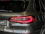 BMW X5 xDrive45e 394PK Automaat High Executive M-Sport | LASER LED | TREKHAAK | SFEERVERLICHTING | LEDER | SHADOWLINE | LEDER DASHBOARD |