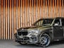BMW X5 xDrive45e 394PK Automaat High Executive M-Sport | LASER LED | TREKHAAK | SFEERVERLICHTING | LEDER | SHADOWLINE | LEDER DASHBOARD |