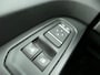 Renault Trafic 2.0 dCi 130 T30 L2H1 Airco,Cruise,Pdc,Trekhaak 3 persoons