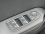 Renault Captur 1.3 mild hybrid 160 iconic | Automaat | Trekhaak | Lederen bekleding |