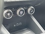 Renault Captur 1.3 mild hybrid 160 iconic | Automaat | Trekhaak | Lederen bekleding |