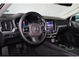 Volvo V60 T6 Recharge AWD Plus Dark - LONG RANGE - IntelliSafe Assist & Surround - 360º Camera - Harman/Kardon audio - Adaptieve LED koplampen - Verwarmde voorstoelen, stuur & achterbank - Parkeersensoren voor & achter - Elektr. bedienb. voorstoelen met geheugen -  Extra getint glas - 19' LMV