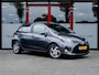 Toyota Yaris 1.5 Hybrid Aspiration S Editon Limited | Camera | Stoelverwarming | Multimedia 7.2inch | Metallic Lak | Cruise Control | Climate Control | Lichtmetalen Velgen 15'' | All Season Banden | Keyless Entry | Keyless Start | Regen -en Lichtsensor |