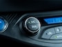 Toyota Yaris 1.5 Hybrid Aspiration S Editon Limited | Camera | Stoelverwarming | Multimedia 7.2inch | Metallic Lak | Cruise Control | Climate Control | Lichtmetalen Velgen 15'' | All Season Banden | Keyless Entry | Keyless Start | Regen -en Lichtsensor |