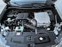 Mitsubishi Outlander 2.4 PHEV Instyle / Trekhaak (Trekgewicht 1.500kg) / Elektrisch Glazen Schuif- en Kanteldak / Navigatie via Apple Carplay & Android Auto / Stuur- en Stoelverwarming / Rondomzicht camera / Keyless Entry & Start / Adaptieve Cruise Control / Climate Control / Elektrische Achterklep