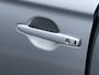Mitsubishi Outlander 2.4 PHEV Instyle / Trekhaak (Trekgewicht 1.500kg) / Elektrisch Glazen Schuif- en Kanteldak / Navigatie via Apple Carplay & Android Auto / Stuur- en Stoelverwarming / Rondomzicht camera / Keyless Entry & Start / Adaptieve Cruise Control / Climate Control / Elektrische Achterklep