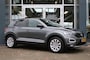 Volkswagen T-Roc 1.5 TSI 150PK, Dode Hoek Monitor, Apple Carplay/ Android Auto, Navi, etc.