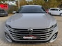 Volkswagen Arteon Shooting Brake 1.4 TSI eHybrid 218pk R-Line RS-Zetels Pano iQ-Light ACC Lane Assist Trekh.Massage VOL!!!!