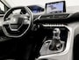 Peugeot 3008 1.2 PureTech Sport (APPLE CARPLAY, GROOT NAVI, LANE ASSIST, GETINT GLAS, SPORTSTOELEN, PARKEERSENSOREN, TREKHAAK, LM VELGEN, NIEUWE APK, NIEUWSTAAT)