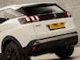 Peugeot 3008 1.2 PureTech Sport (APPLE CARPLAY, GROOT NAVI, LANE ASSIST, GETINT GLAS, SPORTSTOELEN, PARKEERSENSOREN, TREKHAAK, LM VELGEN, NIEUWE APK, NIEUWSTAAT)