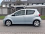 Toyota Aygo 1.0-12V + 5DR*Dealer onderhouden*NAP*Elektrische ramen*