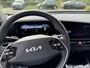 Kia Niro EV DynamicLine 64.8 kWh | cruise control | Apple carplay/Android auto | Achteruitrij camera | Parkeersensoren | 1e eigenaar!!