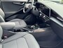 Kia Niro EV DynamicLine 64.8 kWh | cruise control | Apple carplay/Android auto | Achteruitrij camera | Parkeersensoren | 1e eigenaar!!