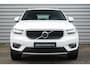 Volvo XC40 1.5 T2 Business Pro | Keyless Entry | Parkeersensoren | Electrisch inklapbare achterklep