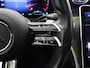 Mercedes-Benz C-klasse 180 AMG Line | Night | Panoramadak | Sfeerverlichting | Stoelverwarming | 19" lichtmetalen velgen |